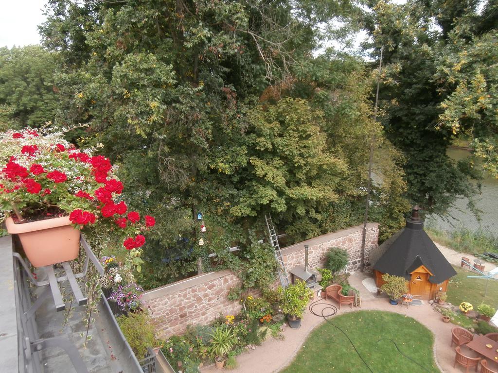 Ferienwohnung Saaleblick Halle  Buitenkant foto
