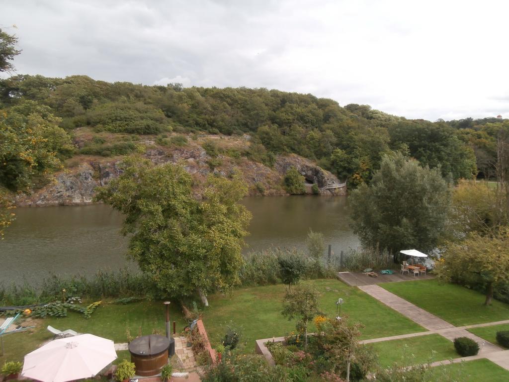 Ferienwohnung Saaleblick Halle  Buitenkant foto